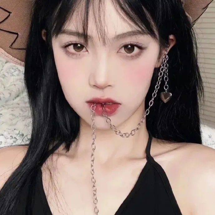 疯狂的钥匙 在线观看